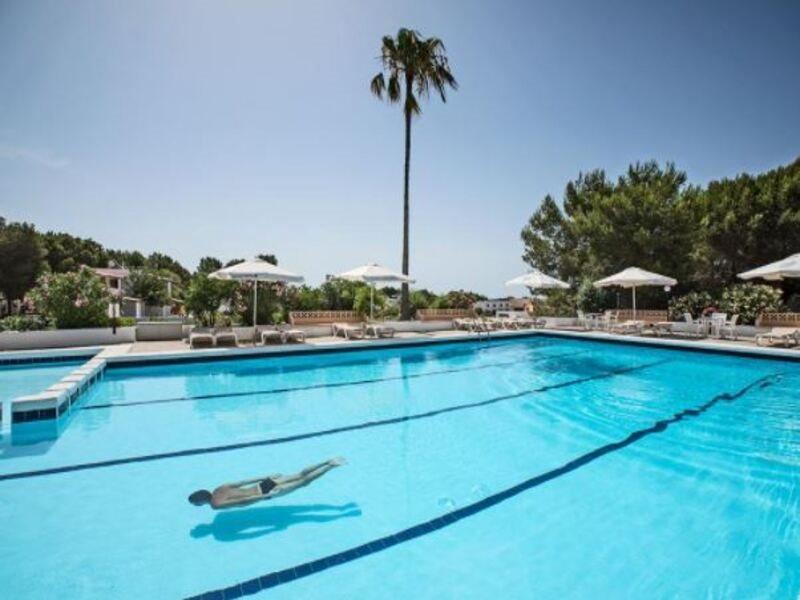 Hotel Es Pins - Formentera Vacaciones